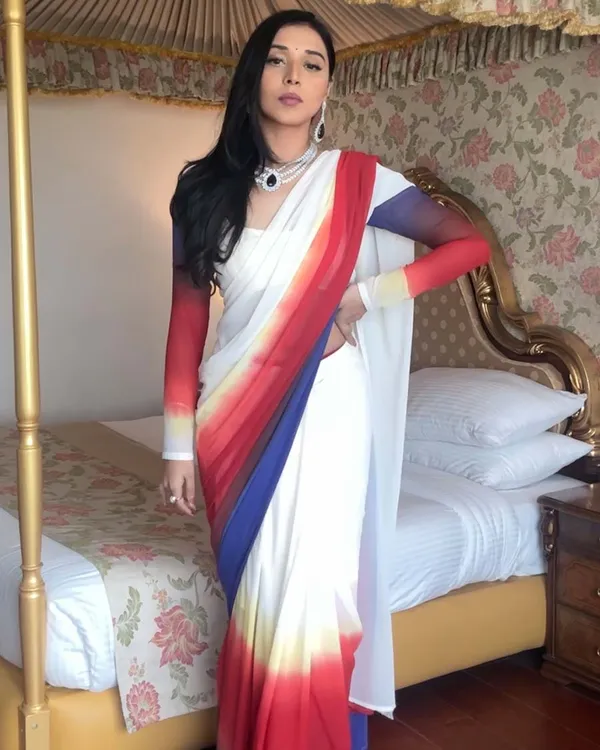 White_Color_1-Minute_Ready_To_Wear_Georgette_Saree_With_Blouse_Piece