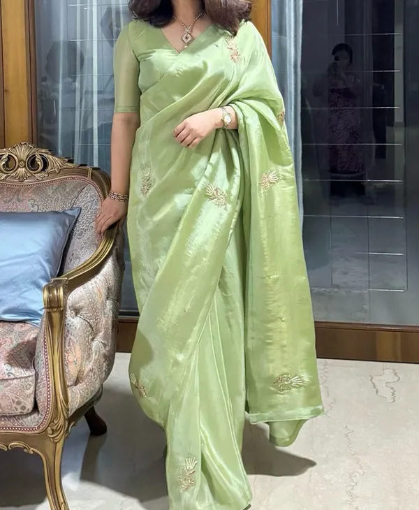 Green_Color_Soft_Malai_Sattin_Silk_1_-_Minute_Ready_to_Wear_Saree_with_Fully_Stitch_Blouse_(Free_Size)_Up_to_44
