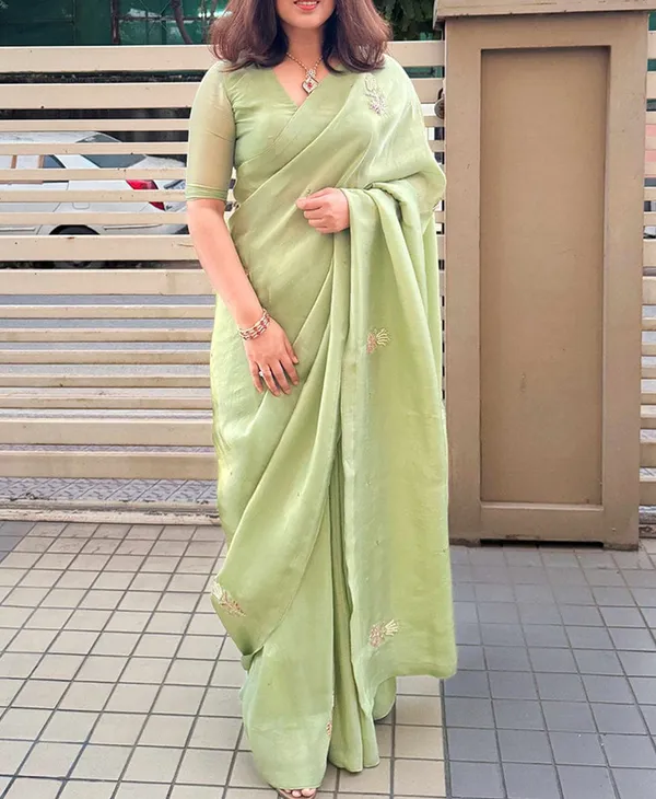 Green_Color_Soft_Malai_Sattin_Silk_1_-_Minute_Ready_to_Wear_Saree_with_Fully_Stitch_Blouse_(Free_Size)_Up_to_44