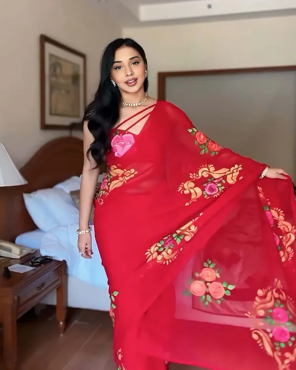 Red_Color_1-Minute_Ready_To_Wear_Georgette_Saree_With_Blouse_Piece