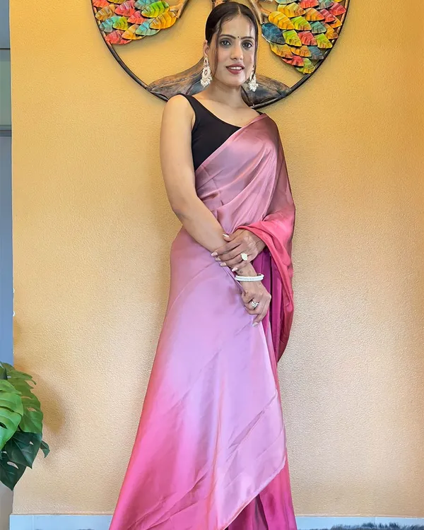 Pink_Color_1-Minute_Ready_To_Wear_Chiffon_Saree_With_Blouse_Piece