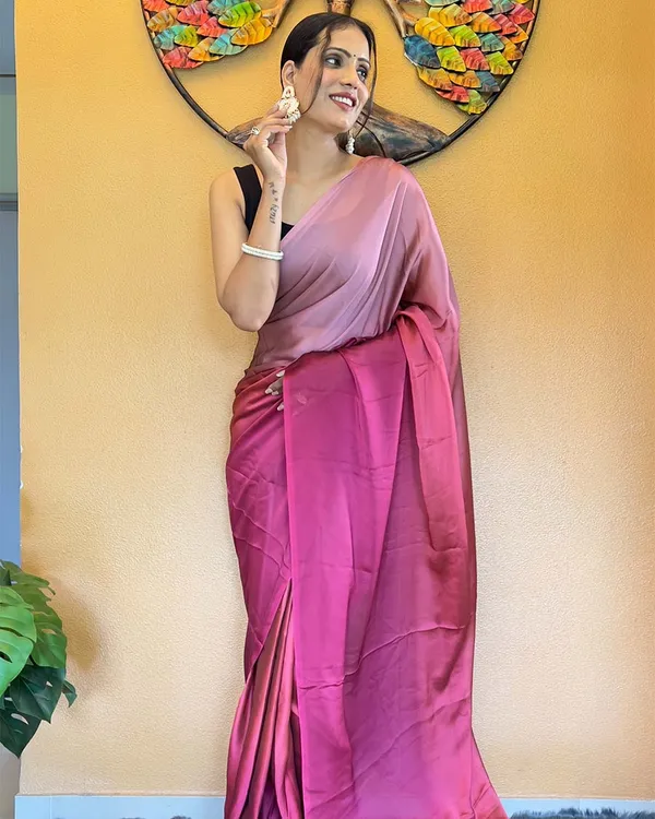 Pink_Color_1-Minute_Ready_To_Wear_Chiffon_Saree_With_Blouse_Piece