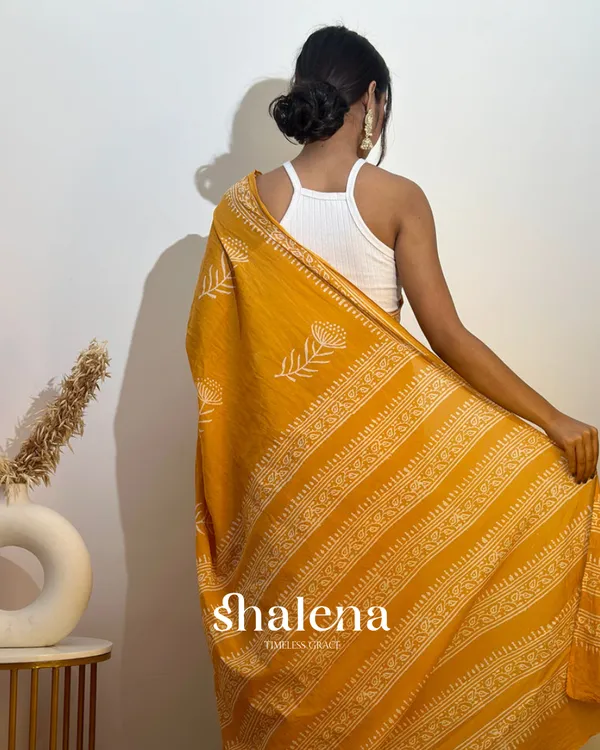 Yellow_Color_1_Minute_Ready_To_Wear_Mulmul_Cotton_Digital_Printed_Saree_With_Pocket