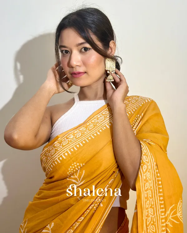 Yellow_Color_1_Minute_Ready_To_Wear_Mulmul_Cotton_Digital_Printed_Saree_With_Pocket