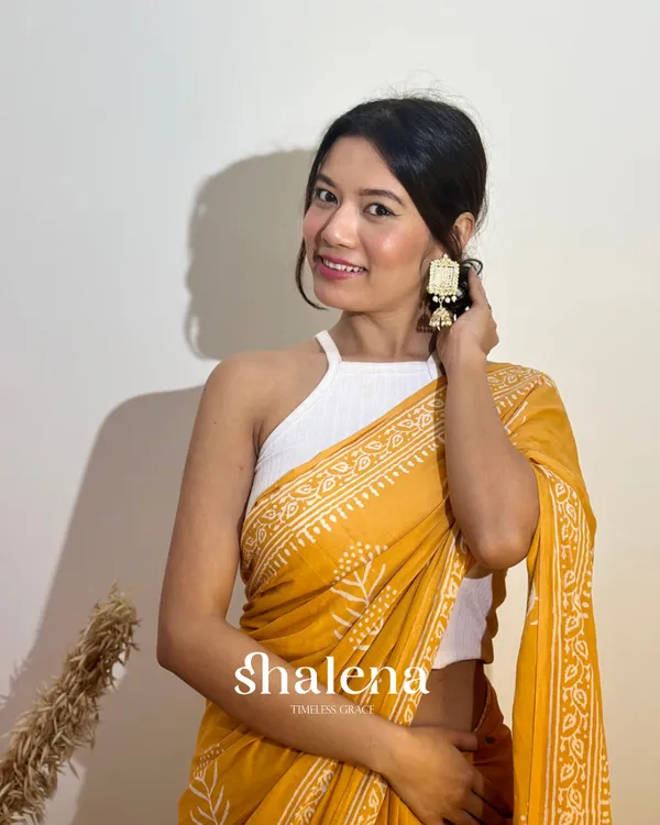 Yellow_Color_1_Minute_Ready_To_Wear_Mulmul_Cotton_Digital_Printed_Saree_With_Pocket