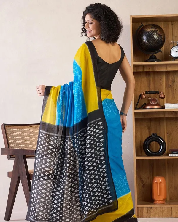 Blue_And_Yellow_Color_Mulmul_Cotton_1_-_Minute_Ready_to_Wear_Saree_with_Pocket_and_Blouse_Piece