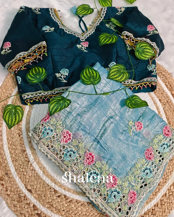 Prodigal_Sky_Embroidery_Work_Cursh_Silk_Saree_With_Pulsating_Full_Stitched_Blouse