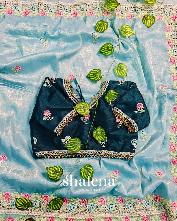 Prodigal_Sky_Embroidery_Work_Cursh_Silk_Saree_With_Pulsating_Full_Stitched_Blouse