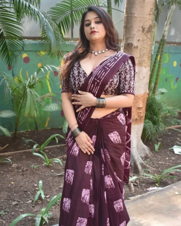 Light_Purple_Color_Mulmul_Cotton_1_-_Minute_Ready_to_Wear_Saree_with_Pocket_and_Blouse_Piece