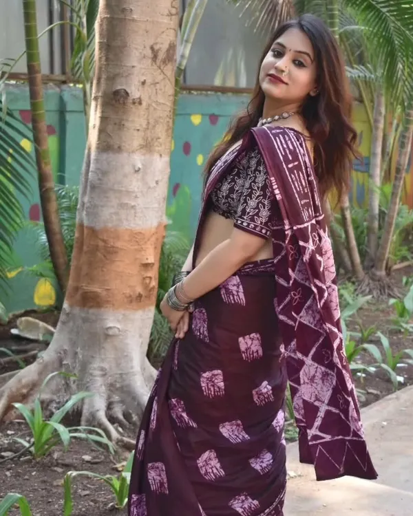 Light_Purple_Color_Mulmul_Cotton_1_-_Minute_Ready_to_Wear_Saree_with_Pocket_and_Blouse_Piece