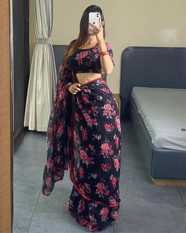 Black_Colour_1-Minute_Ready_To_Wear_Georgette_Saree_With_Blouse_Piece