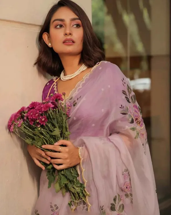 Light_Purple_Color_1-Minute_Ready_To_Wear_Organza_Silk_Saree_with_Moti_Embroidery_Work_&_Stitched_Blouse