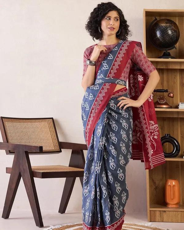 Blue_And_Maroon_Color_Mulmul_Cotton_1_-_Minute_Ready_to_Wear_Saree_with_Pocket_and_Blouse_Piece