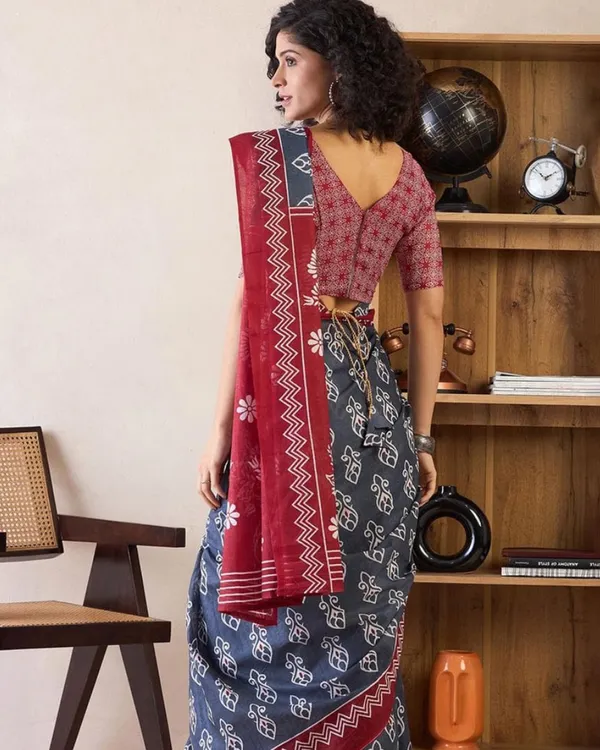 Blue_And_Maroon_Color_Mulmul_Cotton_1_-_Minute_Ready_to_Wear_Saree_with_Pocket_and_Blouse_Piece