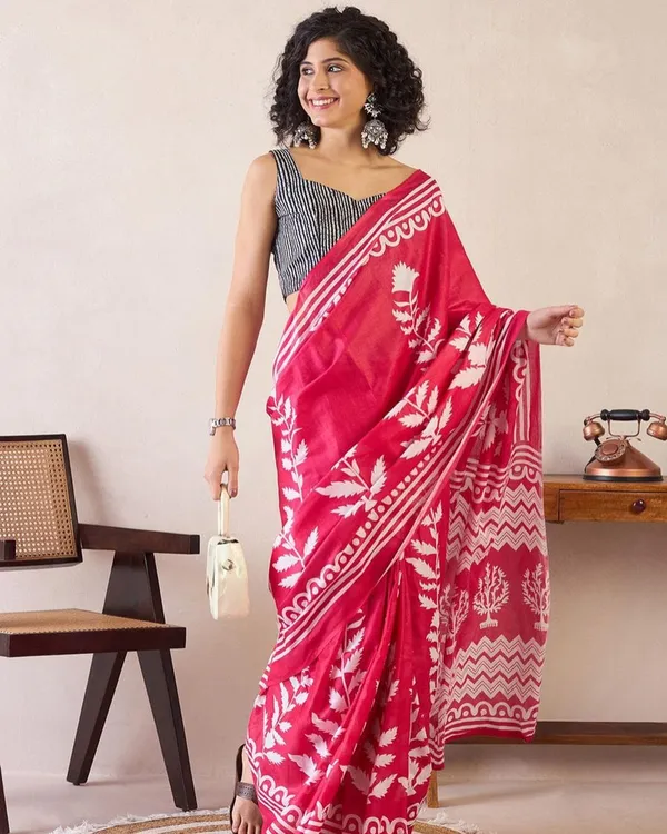 Pink_Color_Mulmul_Cotton_1_-_Minute_Ready_to_Wear_Saree_with_Pocket_and_Blouse_Piece