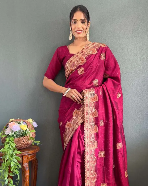 Maroon_Color_1_-_Minute_Ready_to_Wear_Vichitra_silk_Saree_with_Unstitch_Blouse_Piece
