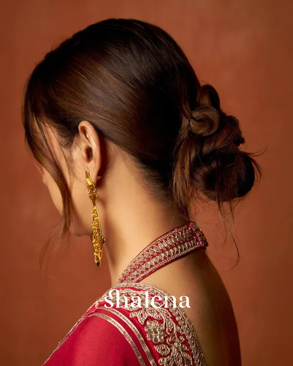 Dulcet_Red_Rangoli_Silk_Saree_With_Resplendent_Blouse_Piece