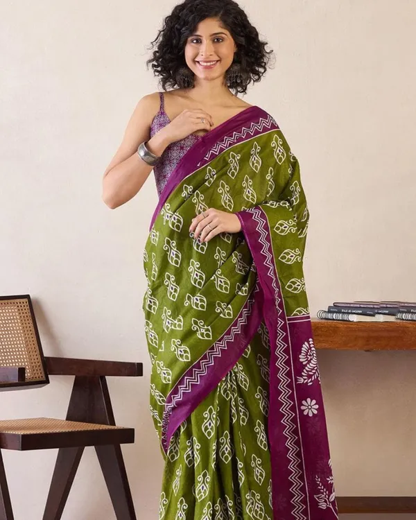 Green_And_Purple_Color_Mulmul_Cotton_1_-_Minute_Ready_to_Wear_Saree_with_Pocket_and_Blouse_Piece
