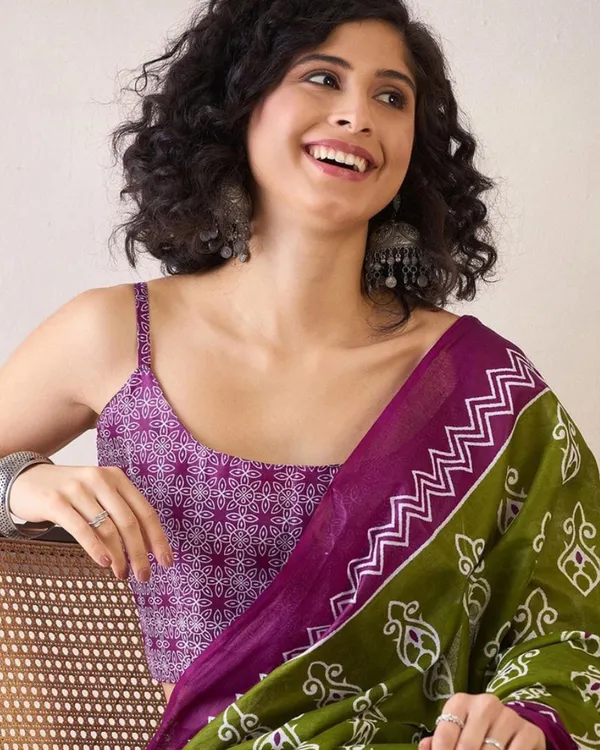 Green_And_Purple_Color_Mulmul_Cotton_1_-_Minute_Ready_to_Wear_Saree_with_Pocket_and_Blouse_Piece