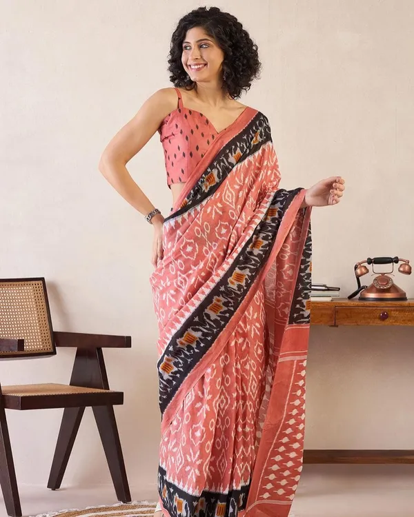 Peach_Color_Mulmul_Cotton_1_-_Minute_Ready_to_Wear_Saree_with_Pocket_and_Blouse_Piece