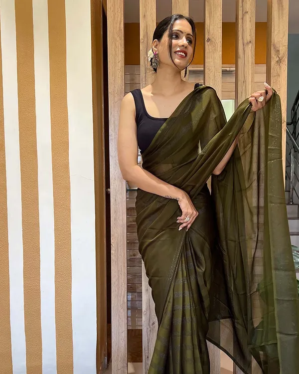 Mahendi_Color_1-Minute_Ready_To_Wear_Naylon_Saree_With_Blouse_Piece