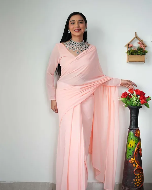 Peach_Color_1-Minute_Ready_To_Wear_Georgette_Saree_With_Blouse_Piece