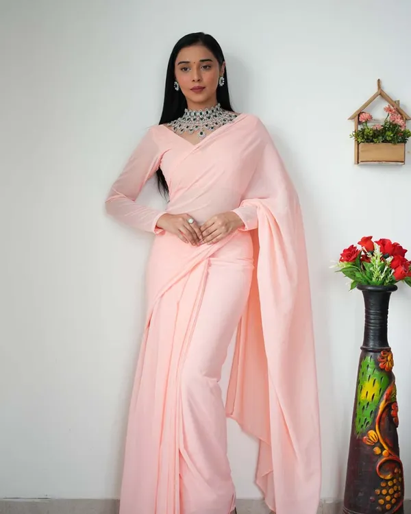 Peach_Color_1-Minute_Ready_To_Wear_Georgette_Saree_With_Blouse_Piece