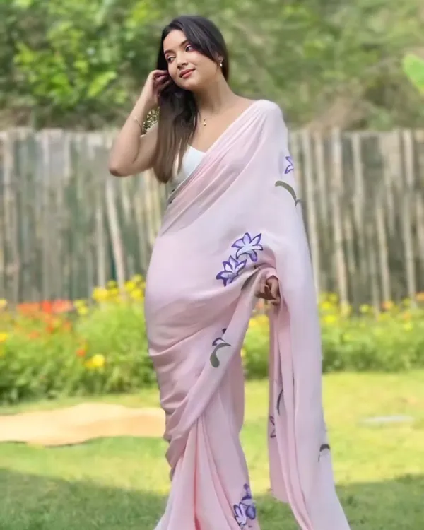 Peach_Color_1-Minute_Ready_to_Wear_Premium_Georgette_Saree_with_Blouse_Piece