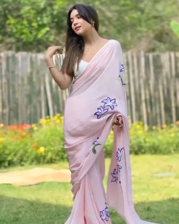 Peach_Color_1-Minute_Ready_to_Wear_Premium_Georgette_Saree_with_Blouse_Piece