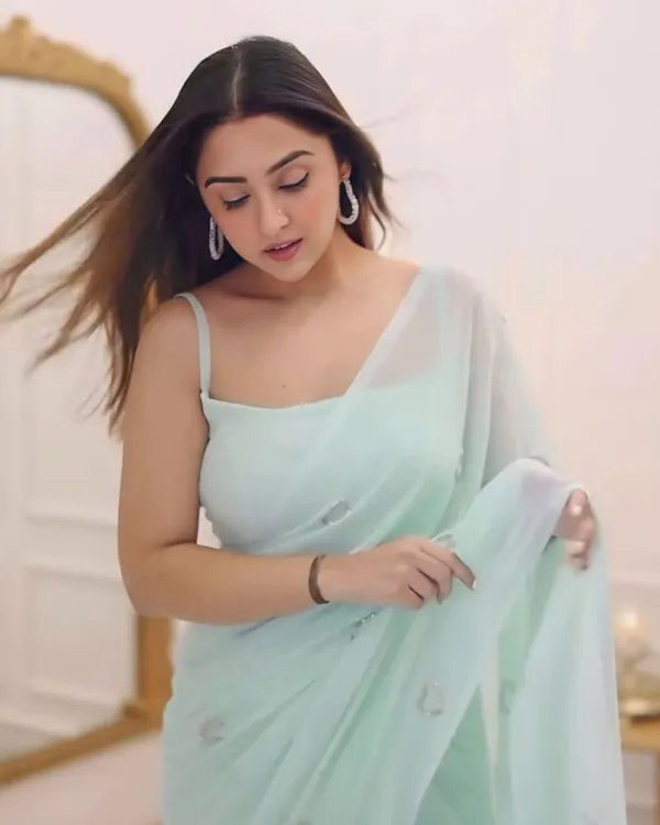 Water_Blue_Color_Georgette_1_-_Minute_Ready_to_Wear_Saree_with_Fully_Stitch_Blouse_(Free_Size)_Up_to_44