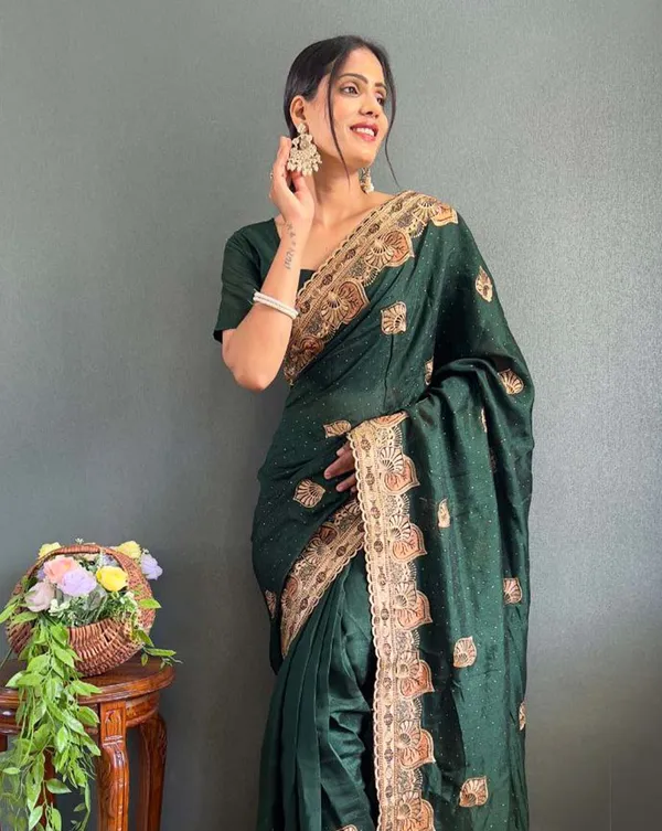 Green_Color_1_-_Minute_Ready_to_Wear_Vichitra_silk_Saree_with_Unstitch_Blouse_Piece