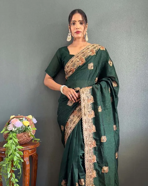 Green_Color_1_-_Minute_Ready_to_Wear_Vichitra_silk_Saree_with_Unstitch_Blouse_Piece