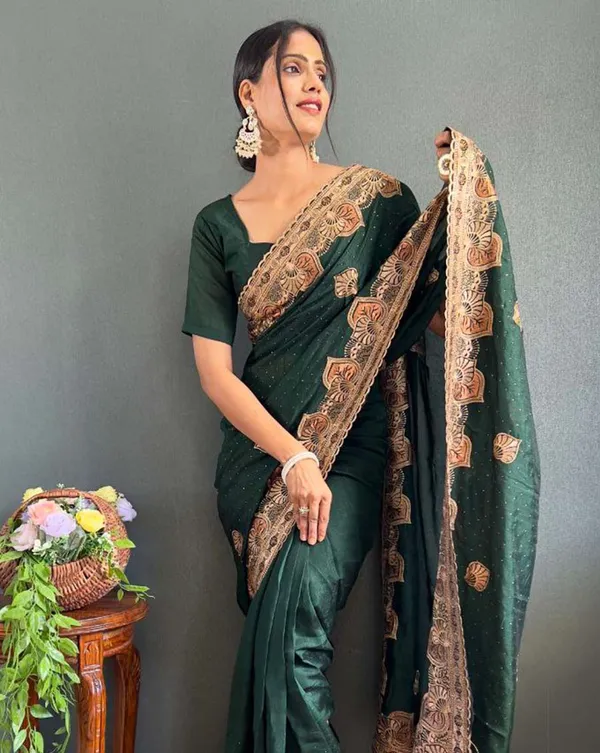 Green_Color_1_-_Minute_Ready_to_Wear_Vichitra_silk_Saree_with_Unstitch_Blouse_Piece