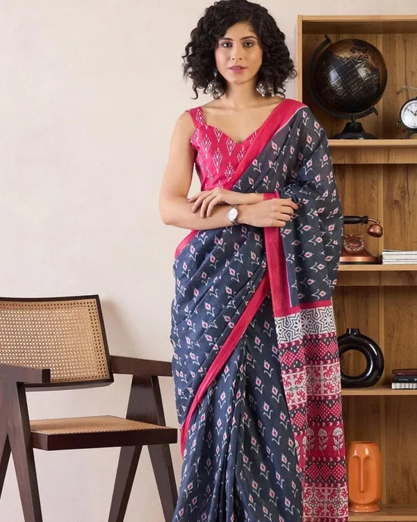 Blue_And_Pink_Color_Mulmul_Cotton_1_-_Minute_Ready_to_Wear_Saree_with_Pocket_and_Blouse_Piece