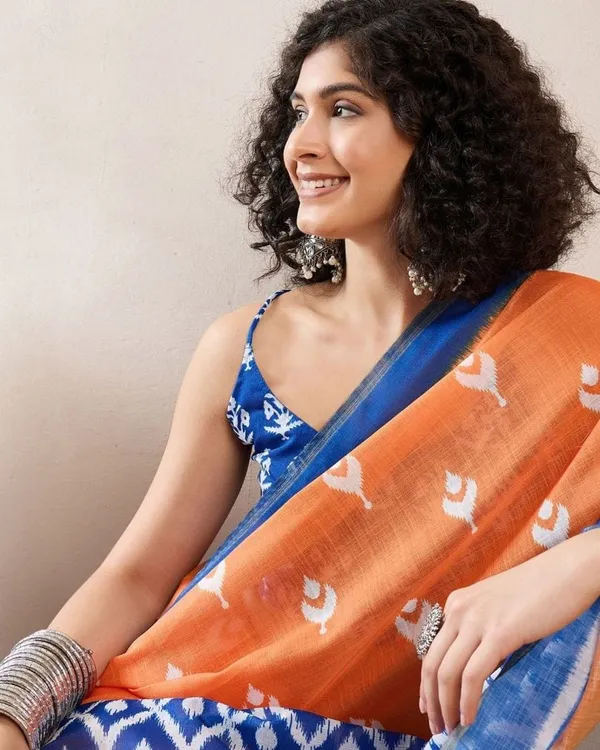 Orange_And_Blue_Color_Mulmul_Cotton_1_-_Minute_Ready_to_Wear_Saree_with_Pocket_and_Blouse_Piece
