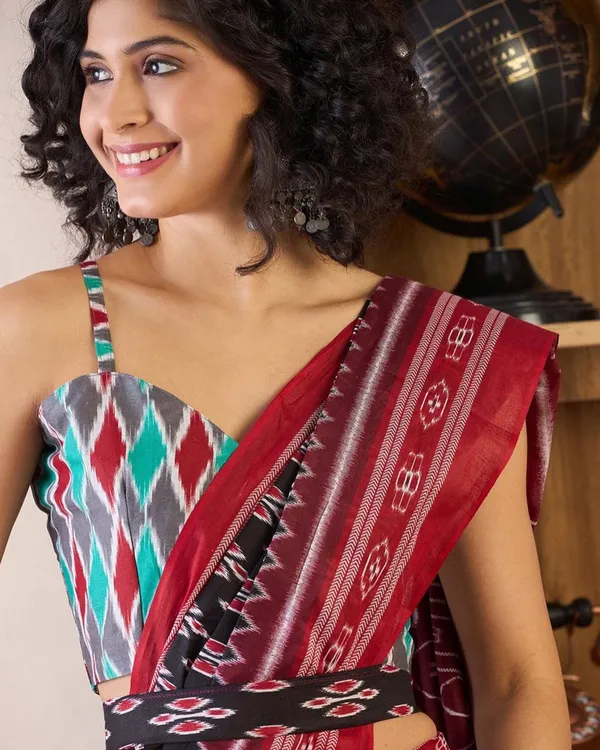 Black_And_Purple_Color_Mulmul_Cotton_1_-_Minute_Ready_to_Wear_Saree_with_Pocket_and_Blouse_Piece