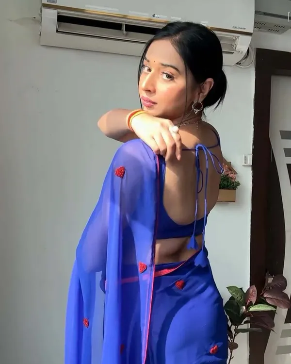 Blue_Color_1-Minute_Ready_To_Wear_Georgette_Saree_With_Blouse_Piece