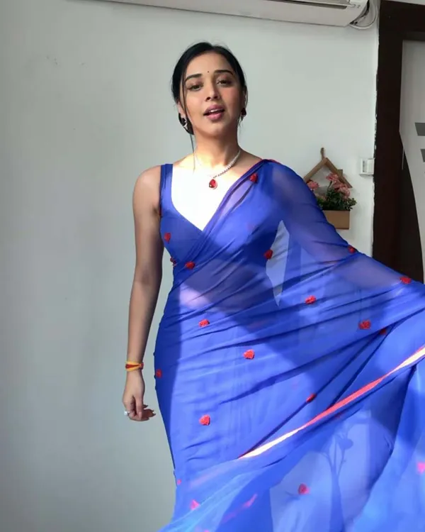 Blue_Color_1-Minute_Ready_To_Wear_Georgette_Saree_With_Blouse_Piece