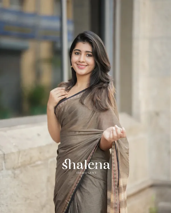 Beige_Color_1_-_Minute_Ready_to_Wear_Mulmul_Cotton_Saree_with_Blouse_Piece