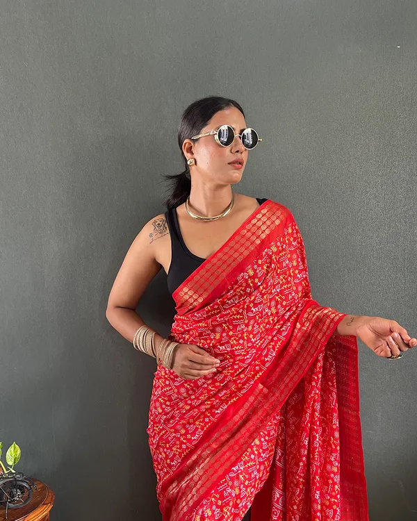 Orange_Color_1-Minute_Ready_To_Wear_Georgette_Saree_With_Blouse_Piece