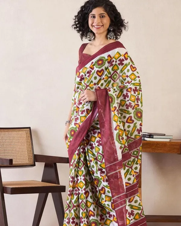 White_And_Green_Color_Mulmul_Cotton_1_-_Minute_Ready_to_Wear_Saree_with_Pocket_and_Blouse_Piece