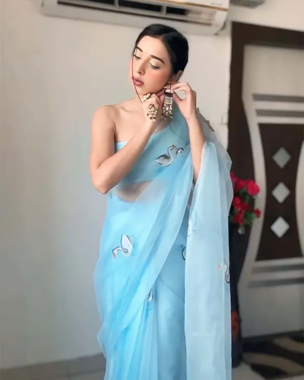 Sky_Blue_Color_1-Minute_Ready_To_Wear_Organza_Saree_With_Blouse_Piece