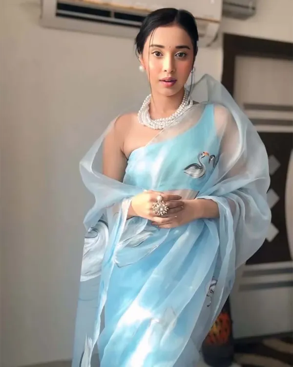 Sky_Blue_Color_1-Minute_Ready_To_Wear_Organza_Saree_With_Blouse_Piece