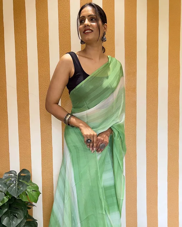 Light_Green_Color_1-Minute_Ready_To_Wear_Naylon_Saree_With_Blouse_Piece