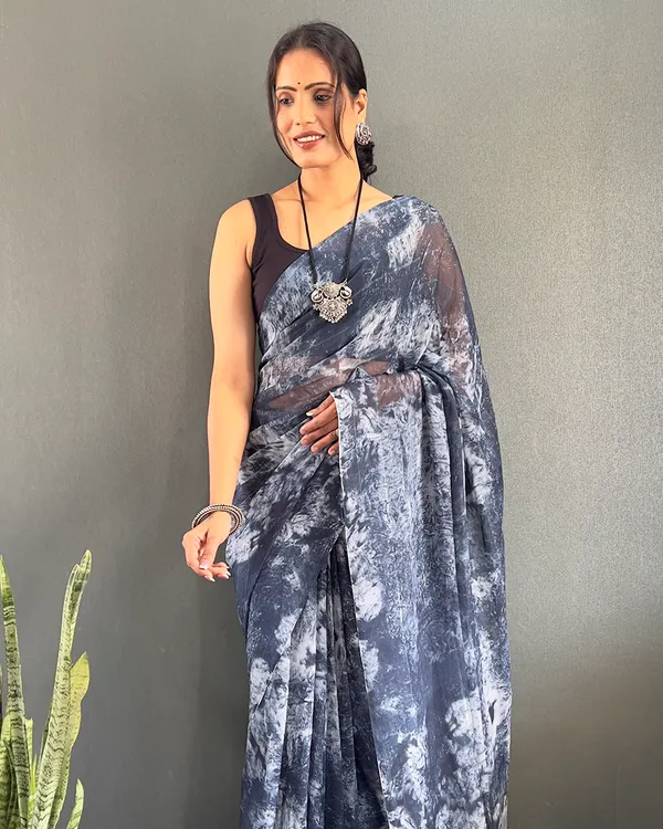 Blue_Color_1-Minute_Ready_To_Wear_Georgette_Saree_With_Blouse_Piece