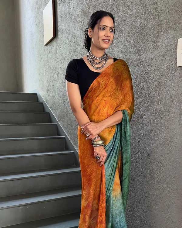 Orange_And_Green_Color_1-Minute_Ready_To_Wear_Naylon_Saree_With_Blouse_Piece