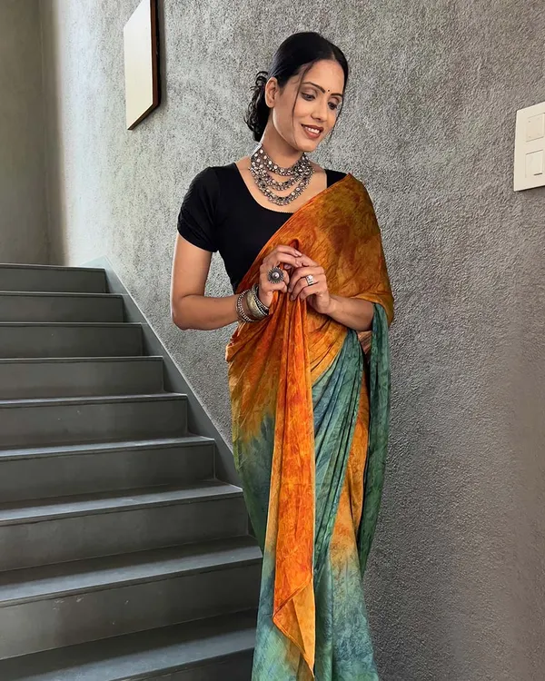 Orange_And_Green_Color_1-Minute_Ready_To_Wear_Naylon_Saree_With_Blouse_Piece