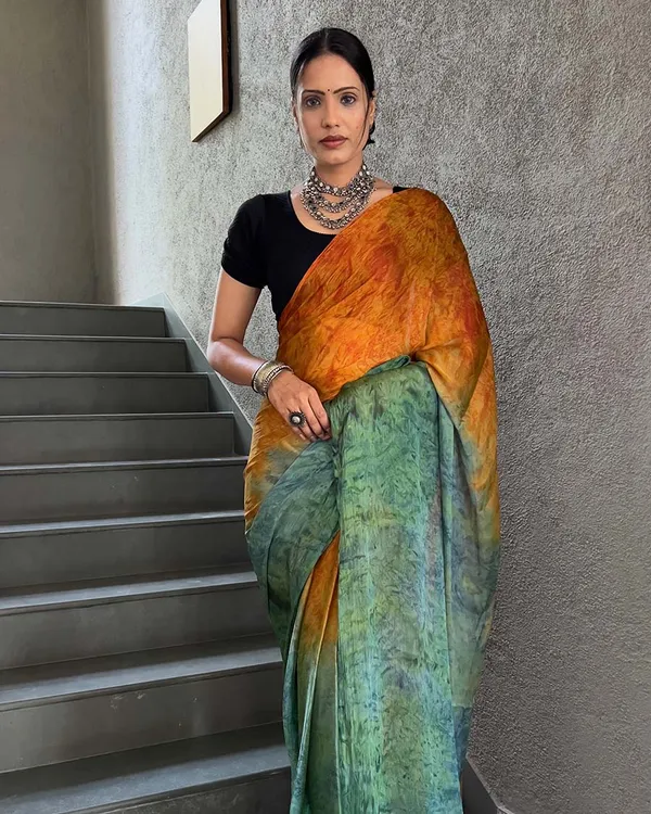 Orange_And_Green_Color_1-Minute_Ready_To_Wear_Naylon_Saree_With_Blouse_Piece