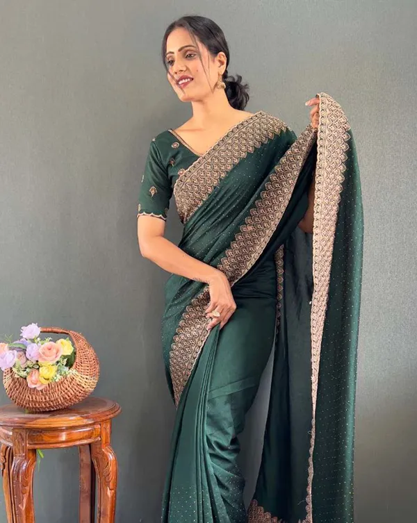 Light_green_Color_1_-_Minute_Ready_to_Wear_Vichitra_silk_Saree_with_Unstitch_Blouse_Piece
