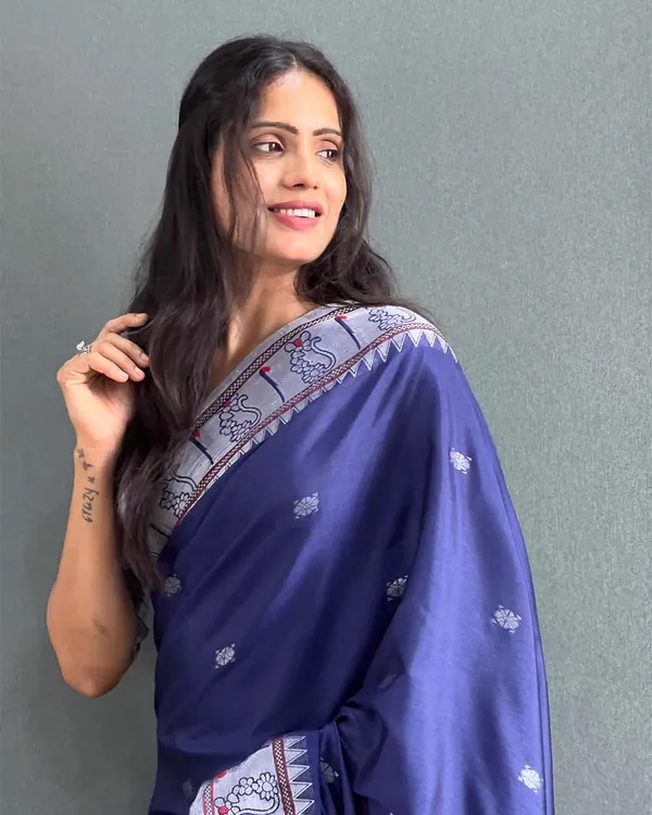 Navy_Blue_Color_1-Minute_Ready_To_Wear_Soft_Banarasi_Silk_Saree_With_Blouse_Piece